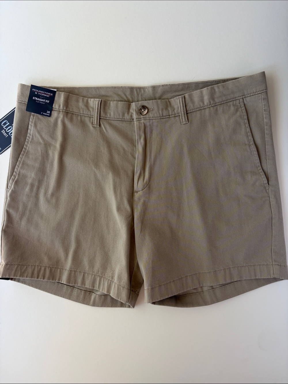 Roundtree & Yorke Men’s 5” Straight Fit The Cloud Shorts Size 38